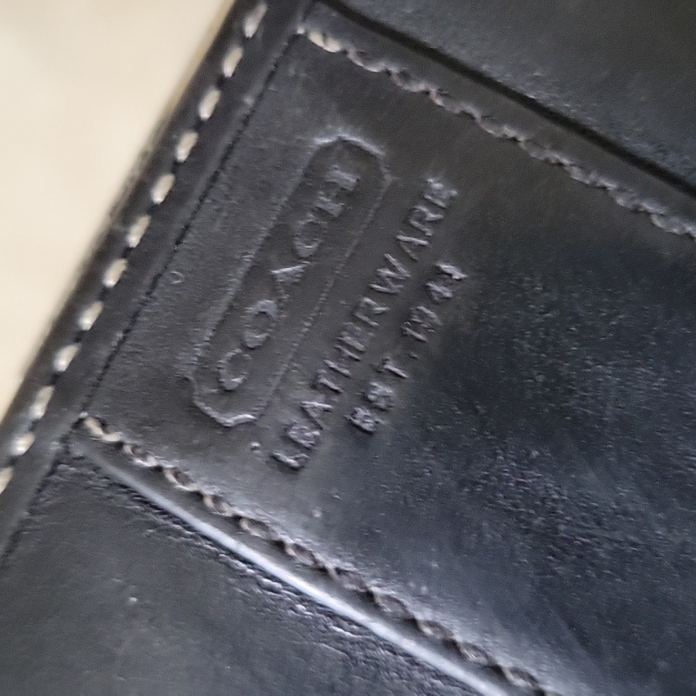Vintage Coach Black Leather Framed Coin Wallet Leatherware EST 1941 White Stitch - Picture 8 of 14